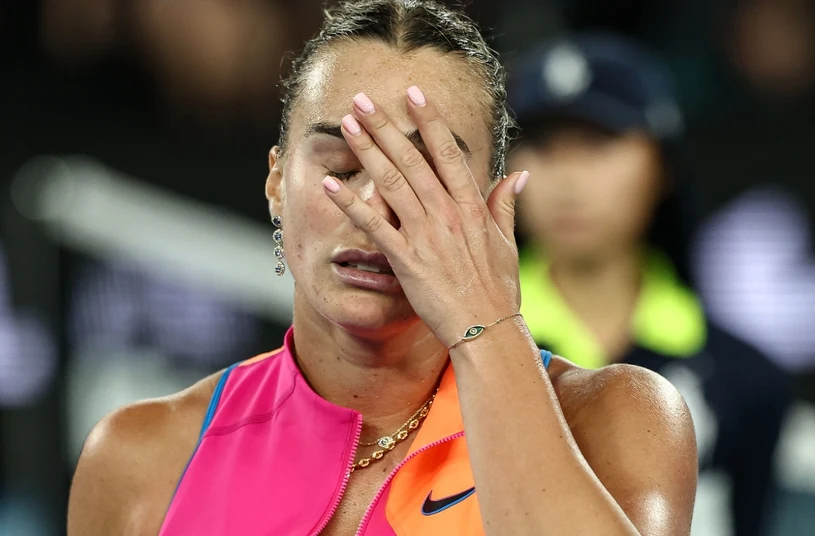 To dlatego tak naprawdę Sabalenka wycofuje się. Z przykrością ogłasza