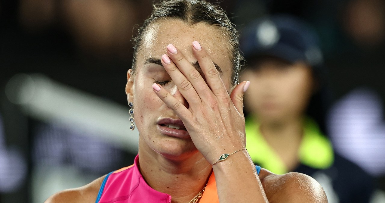 To dlatego tak naprawdę Sabalenka wycofuje się. Z przykrością ogłasza