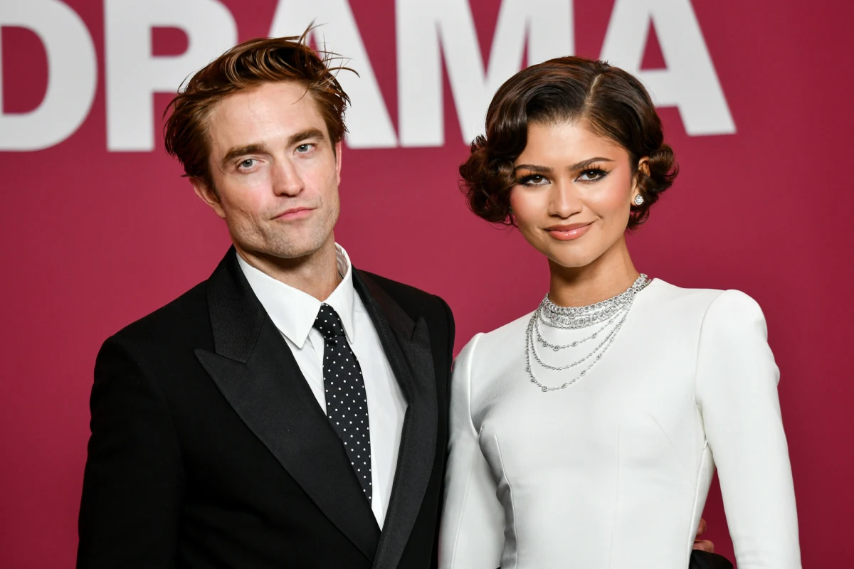 "Drama" 10 kwietnia wchodzi do polskich kin. W rolach głównych Zendaya i Robert Pattinson, dwie gwiazdy współczesnej popkultury. "Drama to jest kameralny, niemal intymny film o miłości" - mówili twórcy na spotkaniu z dziennikarzami, na którym obecna była też redakcja kulturalna RMF FM. 