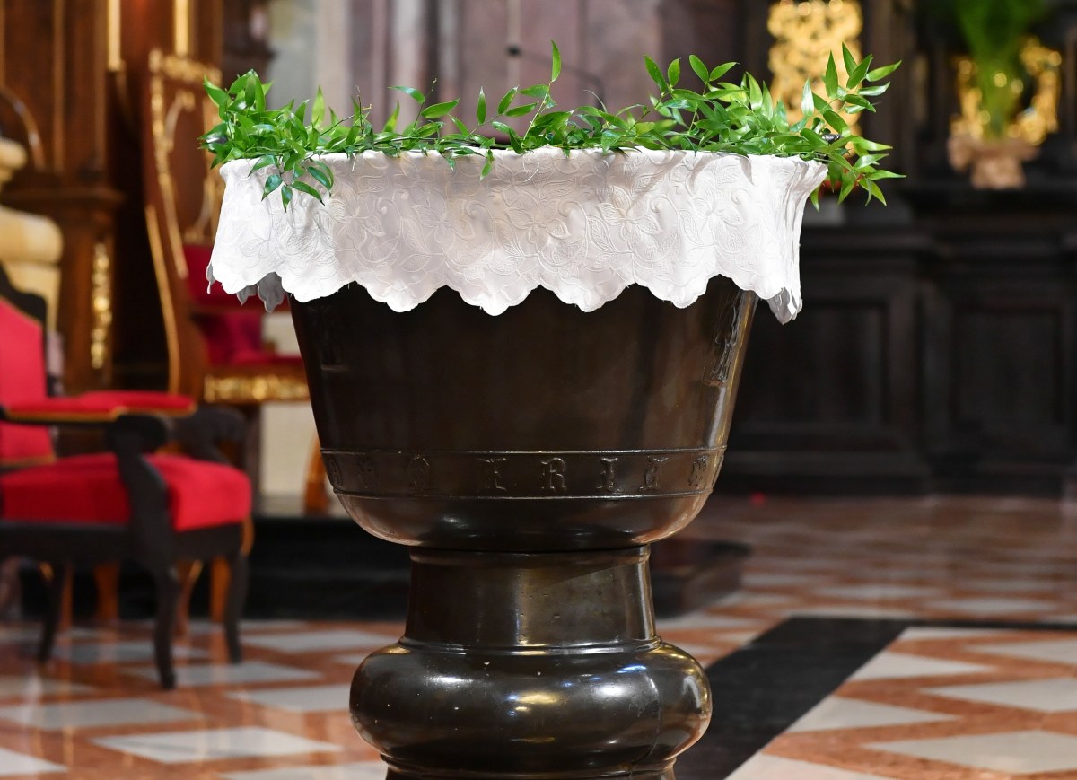 ​Tragiczny finał chrztu w Birmingham. Pastor oskarżona o spowodowanie śmierci