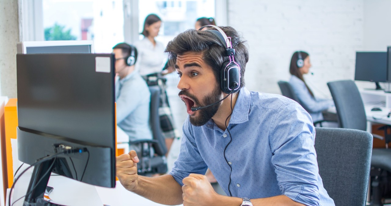 Gracz stracił konto przez hakera, a support Microsoftu poradził mu... kupić nowe gry