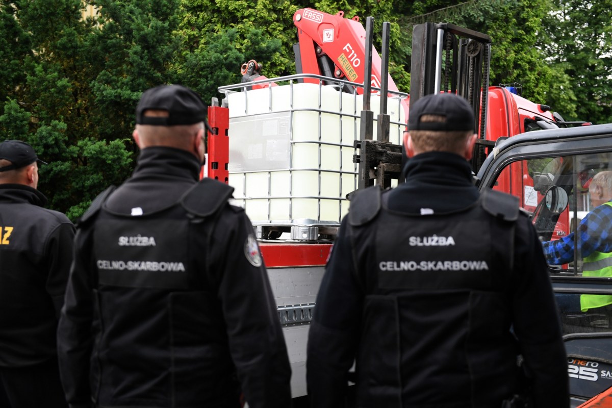 Przemyt papierosów z Białorusi do Polski. Rusza proces byłych funkcjonariuszy KAS