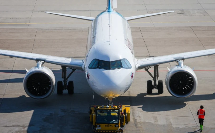 Awaryjne lądowanie samolotu w Niemczech. Na pokładzie ponad 130 osób