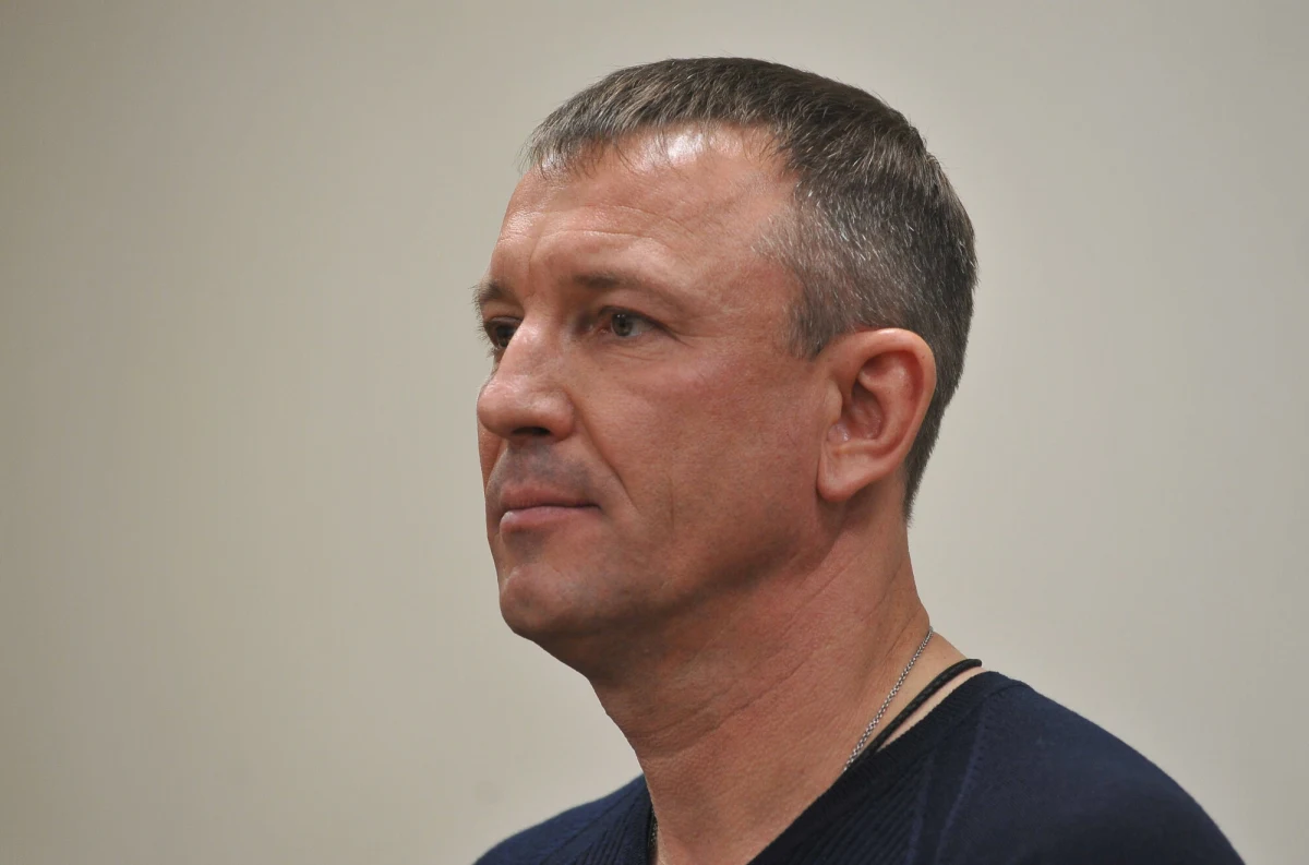 ​Były wiceminister obrony Rosji, generał Iwan Popow, został skazany na 19 lat pozbawienia wolności. To najostrzejszy wyrok w serii postępowań dotyczących korupcji w rosyjskim ministerstwie obrony. Sprawa Popowa odbiła się szerokim echem, nie tylko ze względu na skalę zarzutów, ale także jego wcześniejszą krytykę pod adresem rosyjskiego dowództwa podczas wojny w Ukrainie.