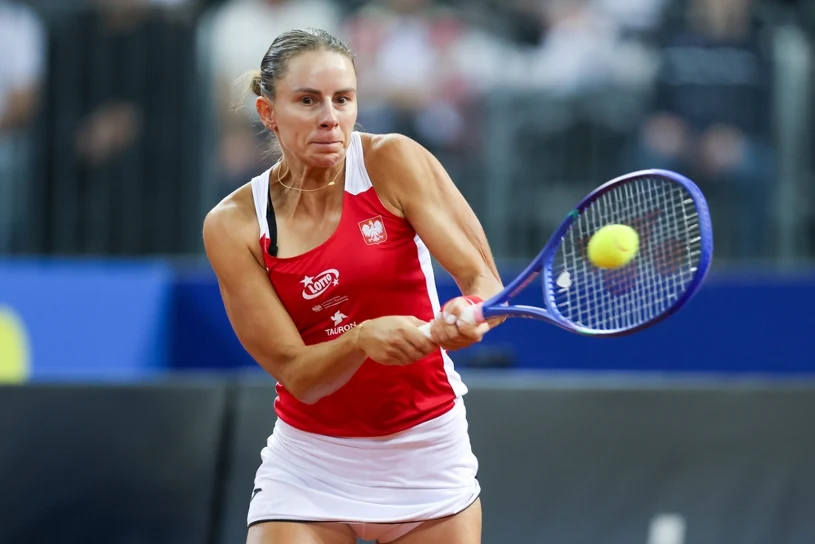 Set do zera na koniec meczu Linette z Kostiuk. Teatr jednej aktorki