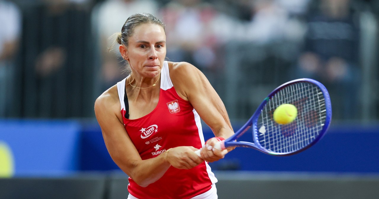 Set do zera na koniec meczu Linette z Kostiuk. Teatr jednej aktorki