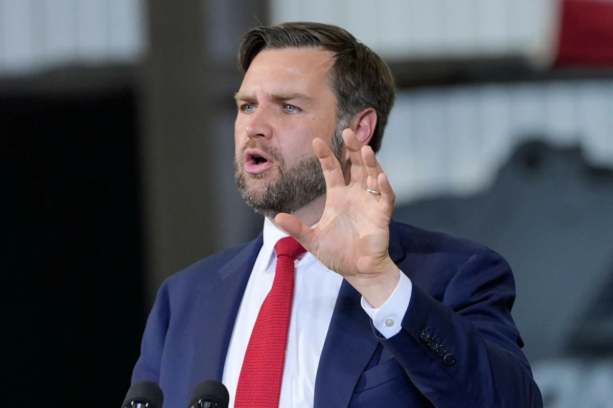 J.D. Vance wyruszył do Pakistanu, gdzie staje na czele amerykańskiej delegacji podczas kluczowych negocjacji z Iranem. Wiceprezydent USA zapowiedział, że Waszyngton jest gotowy na dyplomatyczne otwarcie, ale jednocześnie ostrzegł Teheran przed próbami manipulacji.