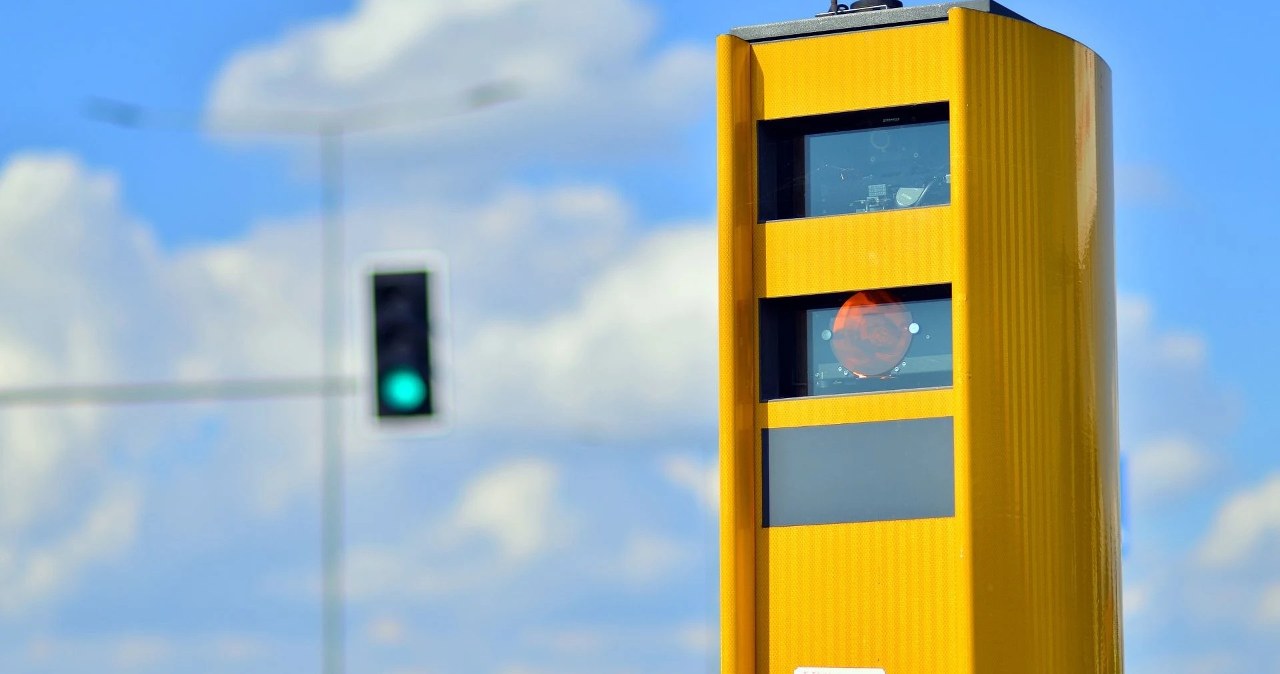 Dlaczego nie każdy dostaje mandat? Fotoradary mają ustawiony próg