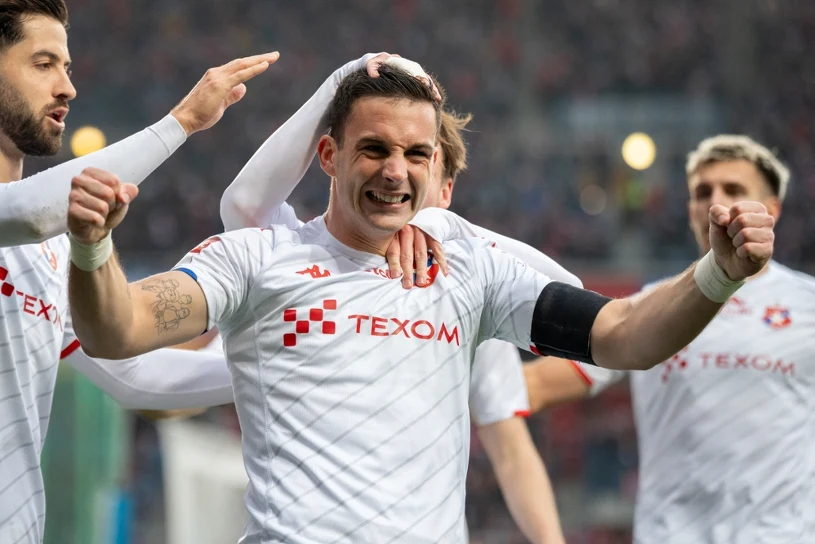 Złoty interes Wisły Kraków. Walczą o Ekstraklasę, już zarobili miliony