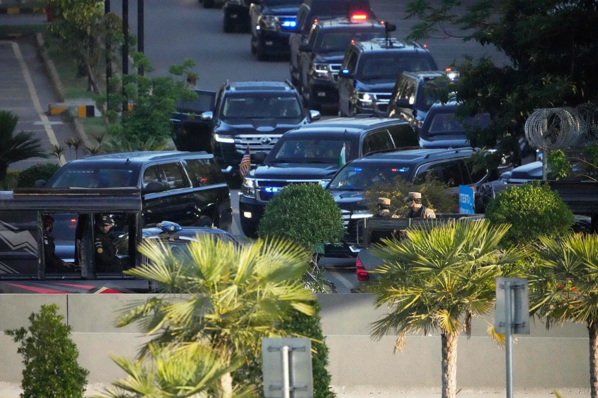 Fiaskiem zakończyły się negocjacje pokojowe USA z Iranem w Islamabadzie. Wiceprezydent USA J.D. Vance opuścił w niedzielę rano stolicę Pakistanu. "Zła wiadomość jest taka, że nie osiągnęliśmy porozumienia. I myślę, że to zła wiadomość dla Iranu znacznie bardziej niż dla Stanów Zjednoczonych" - powiedział. 