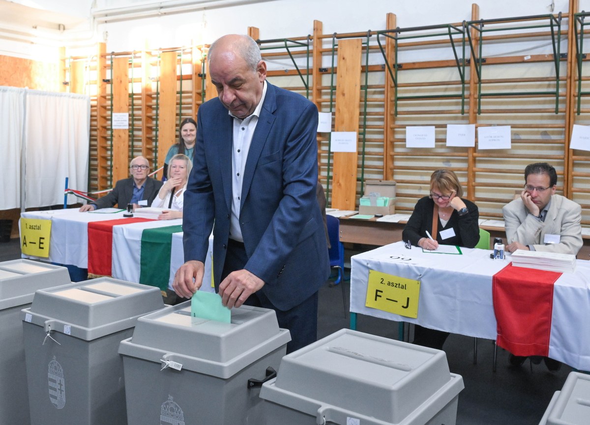 Węgrzy głosują. Są pierwsze dane o frekwencji wyborczej