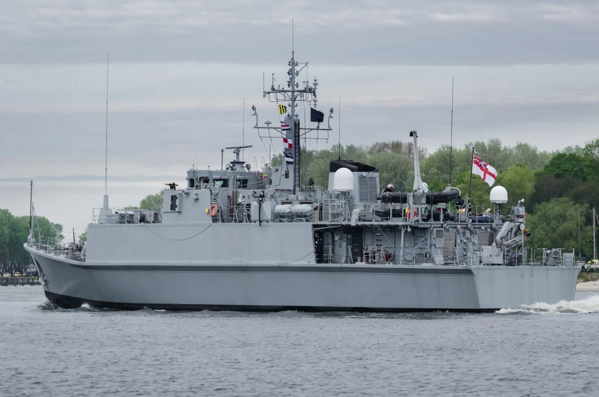 Prezydent Donald Trump powiedział w wywiadzie telefonicznym dla stacji Fox News, że Wielka Brytania i inne państwa przyślą okręty przeciwminowe do cieśniny Ormuz. Przyznał, że zawiódł się na państwach NATO, a sojusznicy "dopiero teraz" są gotowi pomóc Amerykanom w Zatoce Perskiej.