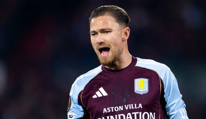 Cash wrócił do Anglii. Potrzebował zaledwie 11 minut. Chwilę później samobój