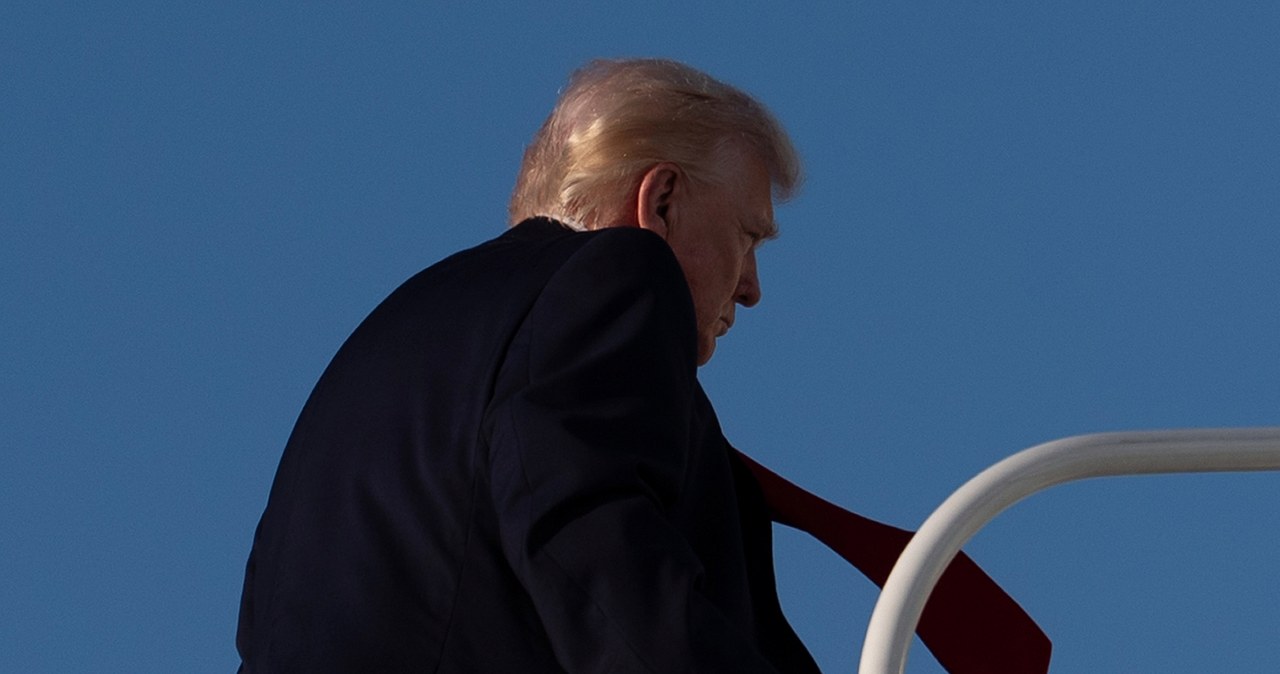 Trump notuje najniższe poparcie w obu kadencjach przed wyborami do Kongresu