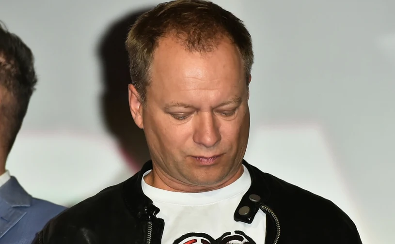 Stuhr niespodziewanie spakował się i opuścił Polskę. Niemiła niespodzianka