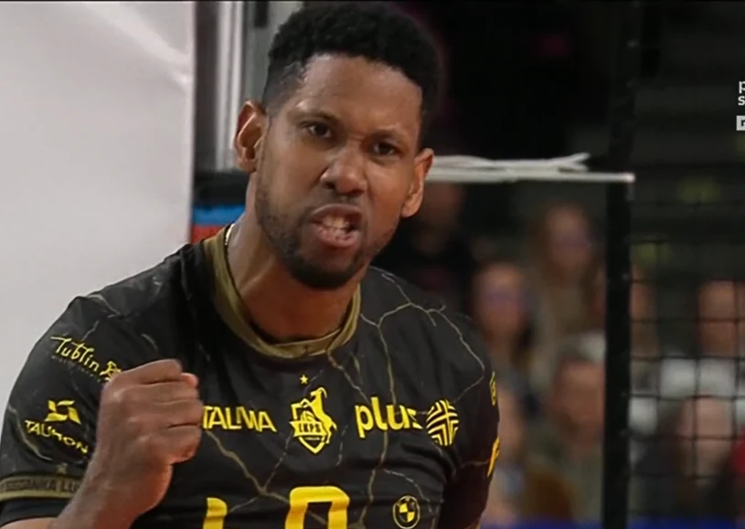 Leon wziął sprawy w swoje ręce. Mistrzowie "odpalili", rekord wyrównany