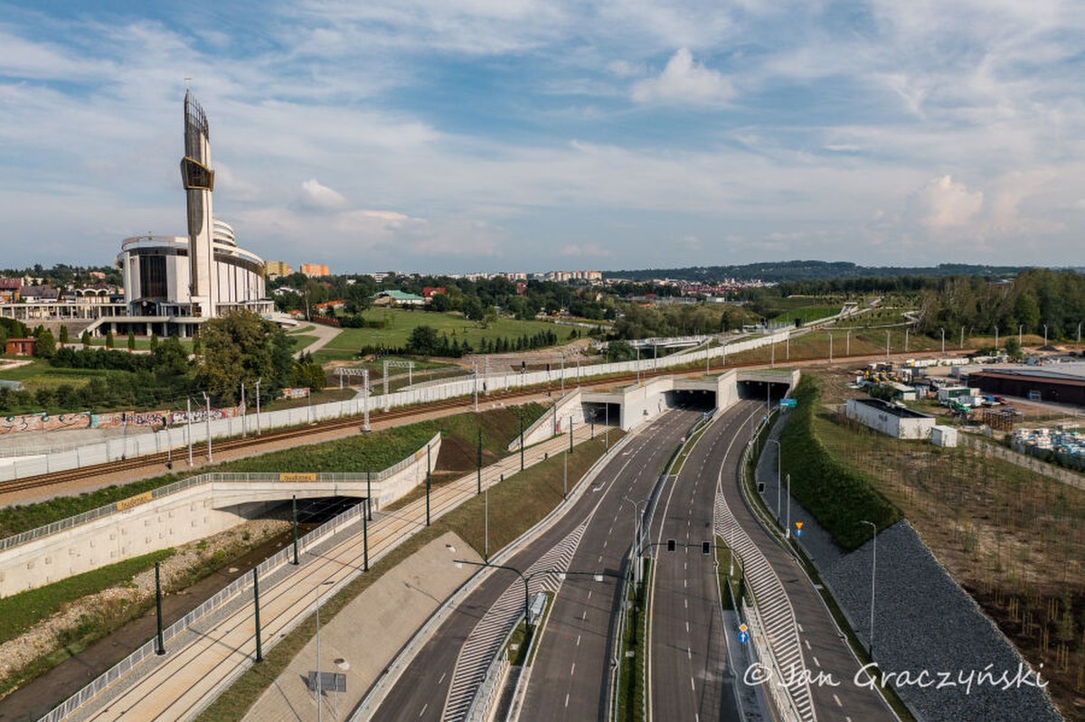 Utrudnienia dla mieszkańców Krakowa. Te linie tramwajowe zmieniają trasy