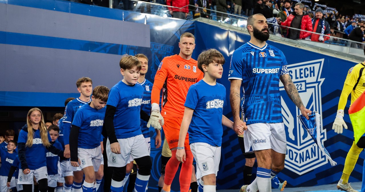 Gwiazdor bliski odejścia z Lecha Poznań. Wskazano potencjalnego następcę