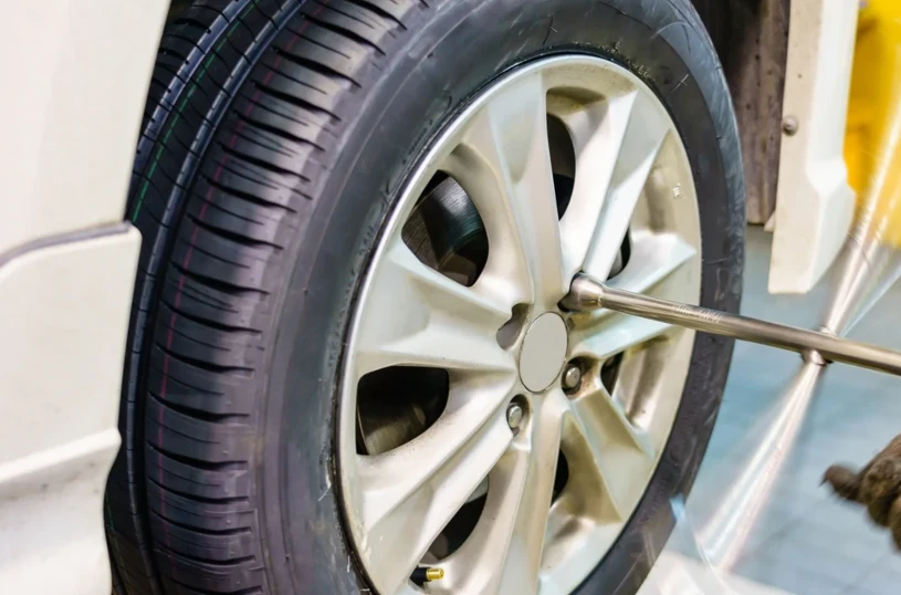 Też tak robisz po wymianie kół? Każdy kierowca powinien to wiedzieć