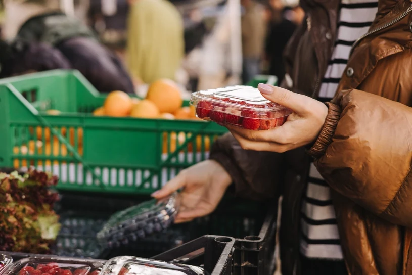 Czy owoce można jeść na kolację? Dietetyczka wyjawiła zaskakujące fakty