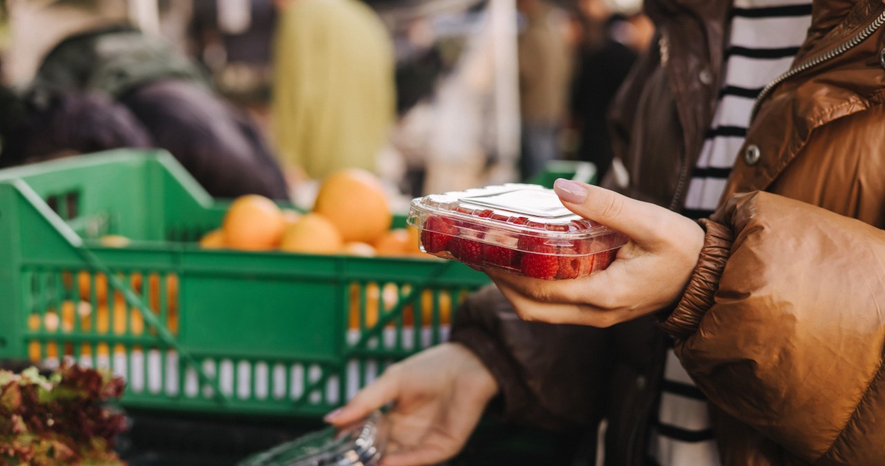 Czy owoce można jeść na kolację? Dietetyczka wyjawiła zaskakujące fakty