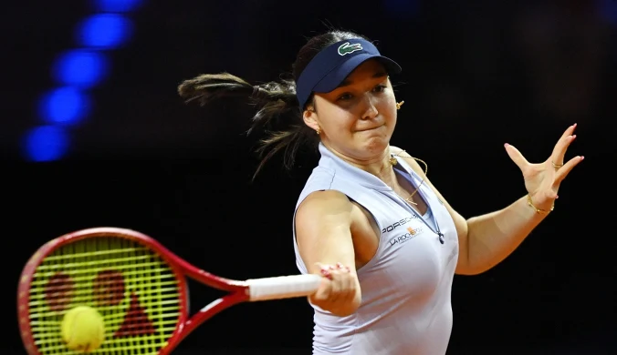 Urwała seta Świątek. Teraz zszokowała cały Stuttgart. Było już 2:6, 1:4