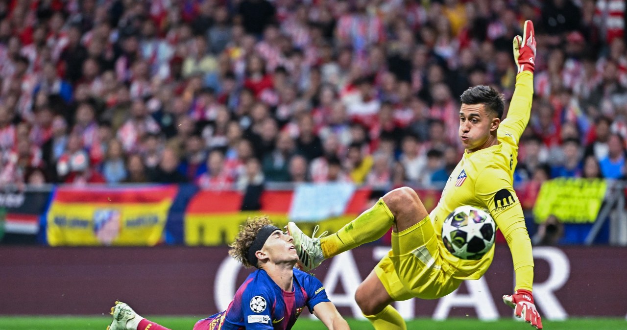 Dramat w meczu Barcelony. Boli od samego patrzenia, Flick mógł tylko patrzeć