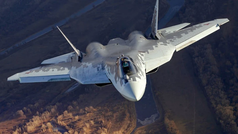 Potężny pożar w strategicznym zakładzie produkcji myśliwca Su-57