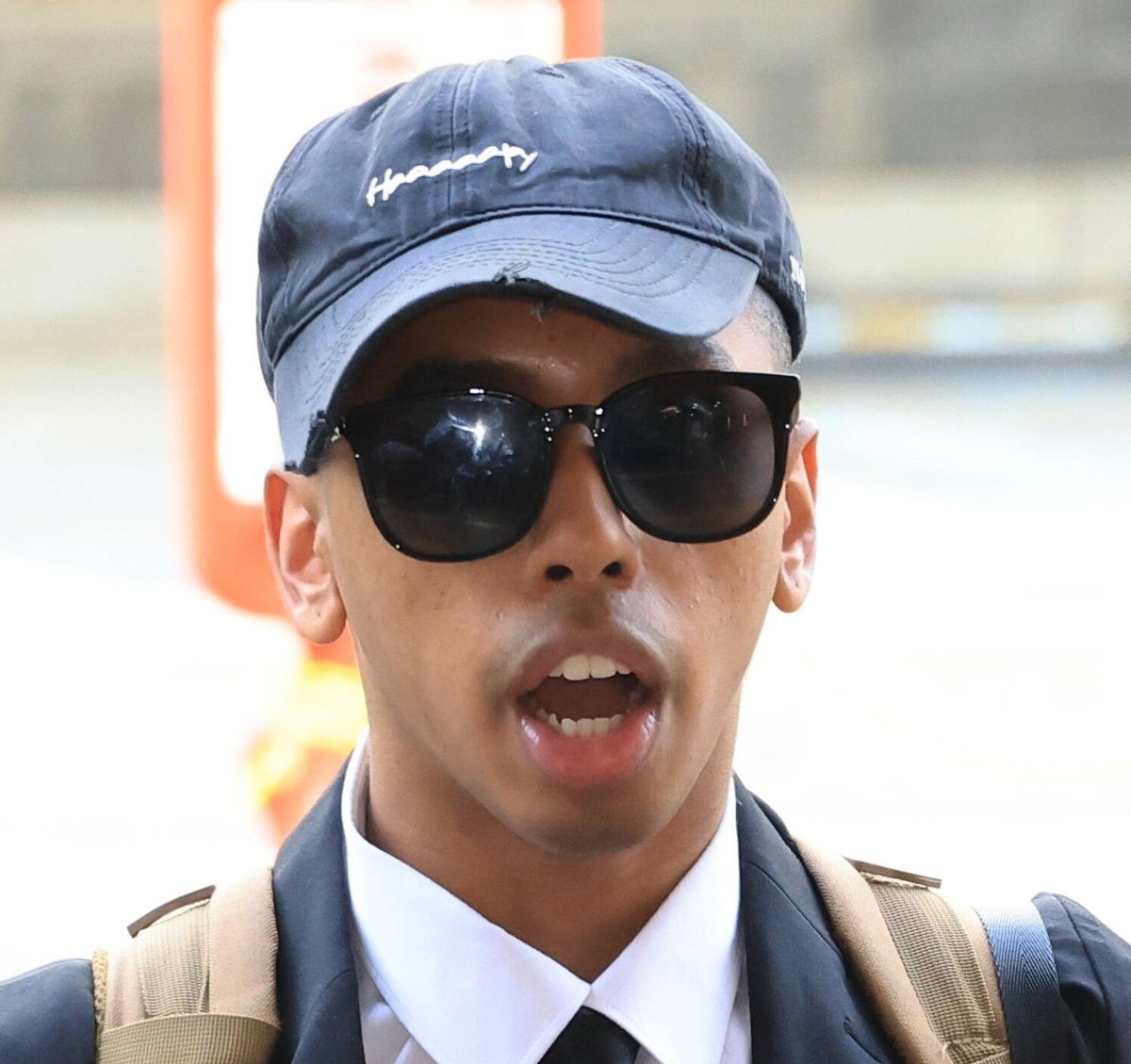 Youtuber skazany na więzienie. Pocałunek pomnika wywołał oburzenie