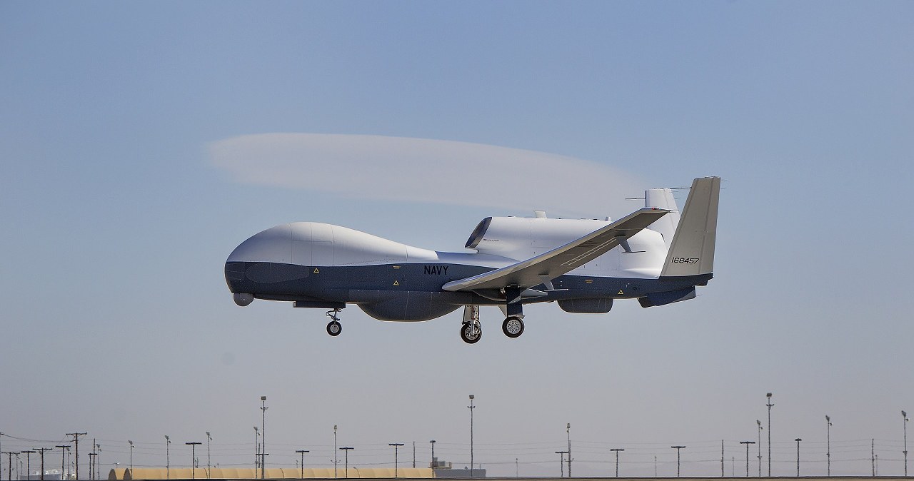 Amerykanie przyznali się do utraty potężnego drona w pobliżu Iranu