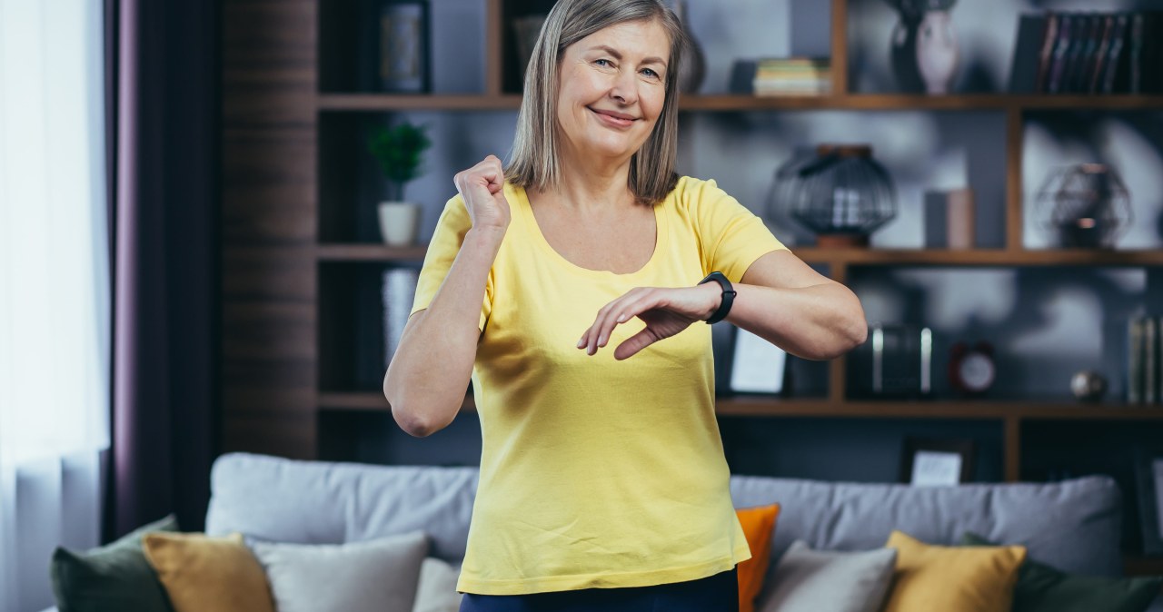 Zmień podejście do spoczynku. Dwuminutowy ruch dla leniwych zaskoczy efektami