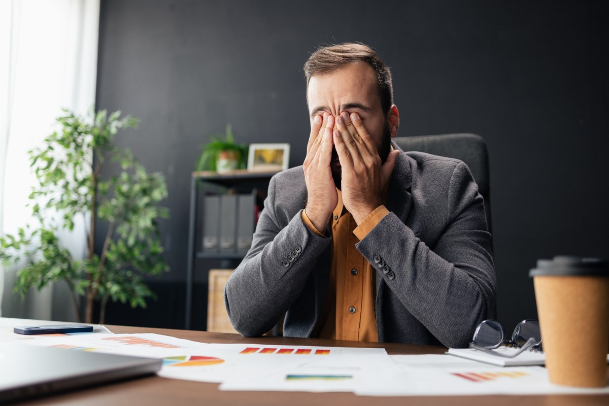 Coraz więcej L4 ze względu na zdrowie psychiczne. Najwięcej wystawiono w wakacje