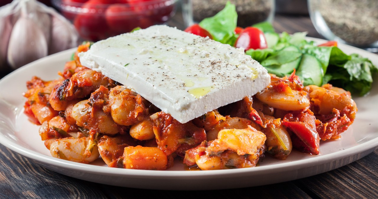 Źródła białka w diecie śródziemnomorskiej. Ciecierzyca i ryby to początek