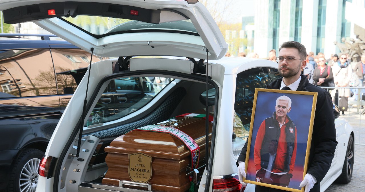 Pogrzeb Jacka Magiery. Tłumy żegnają szkoleniowca