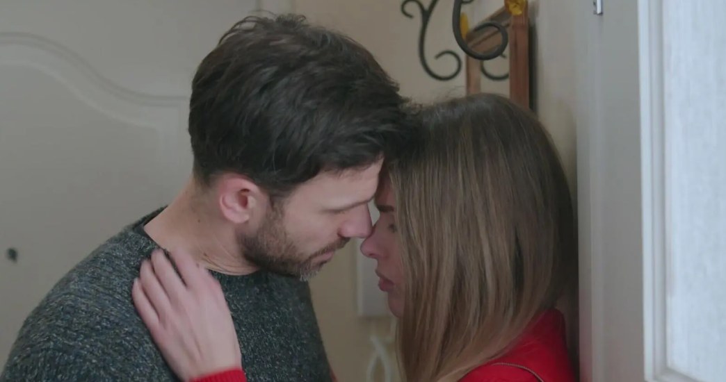 "Na Wspólnej": nie mogą oprzeć się uczuciu. Czy Sylwia ich zdemaskuje?