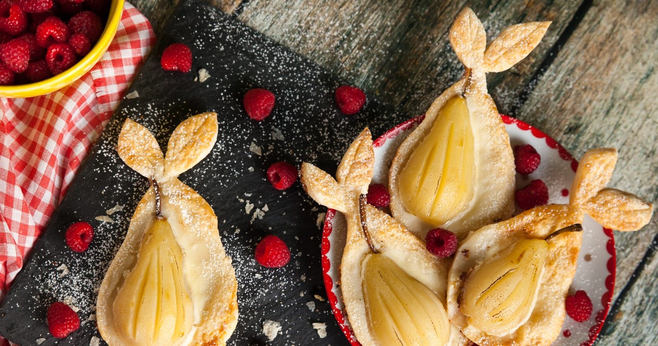 Babcia co weekend robi gruszki w cieście. To najlepszy deser na świecie