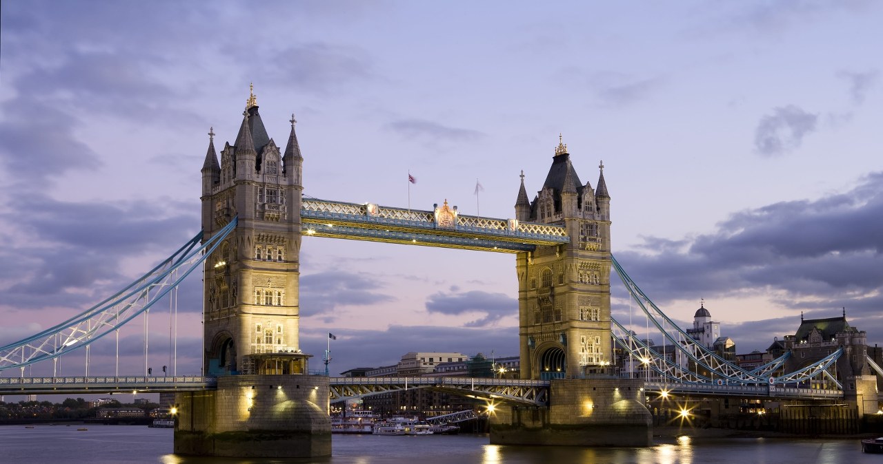 Możliwe niedobory żywności na Wyspach. Rząd ma szykować tajny plan