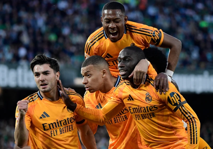 Zamieszanie wokół gwiazdy Realu. Transfer jest o krok. Nie brakuje chętnych