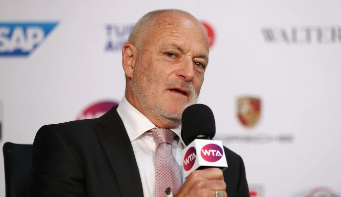 Organizatorzy WTA Stuttgart poszli na rękę Szarapowej. Środowisko oburzone