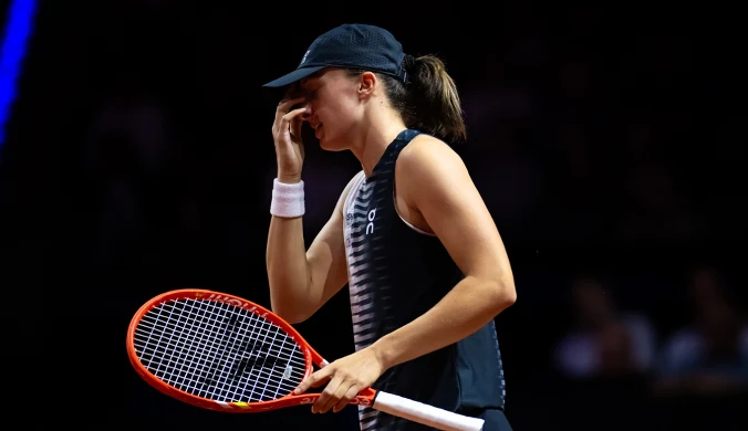 Świątek przegrała z Andriejewą. Komunikat WTA po meczu Polki