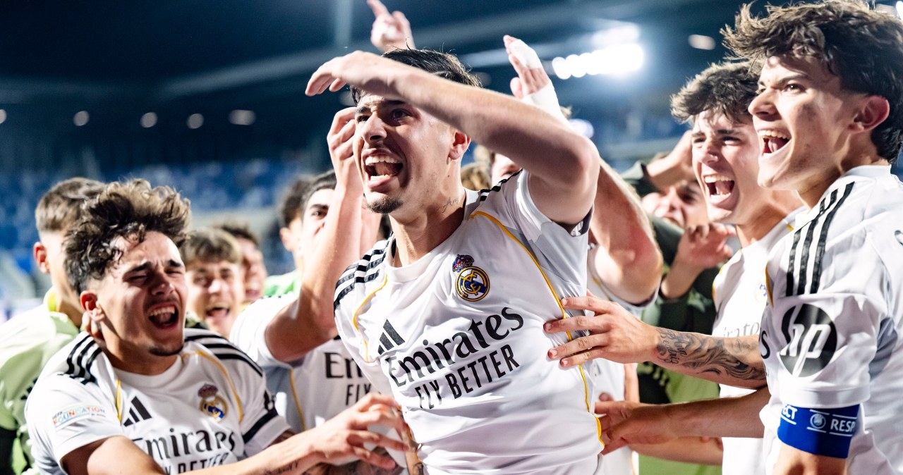 Co za mecz. Real posłał PSG "na deski". Popis bramkarza w karnych