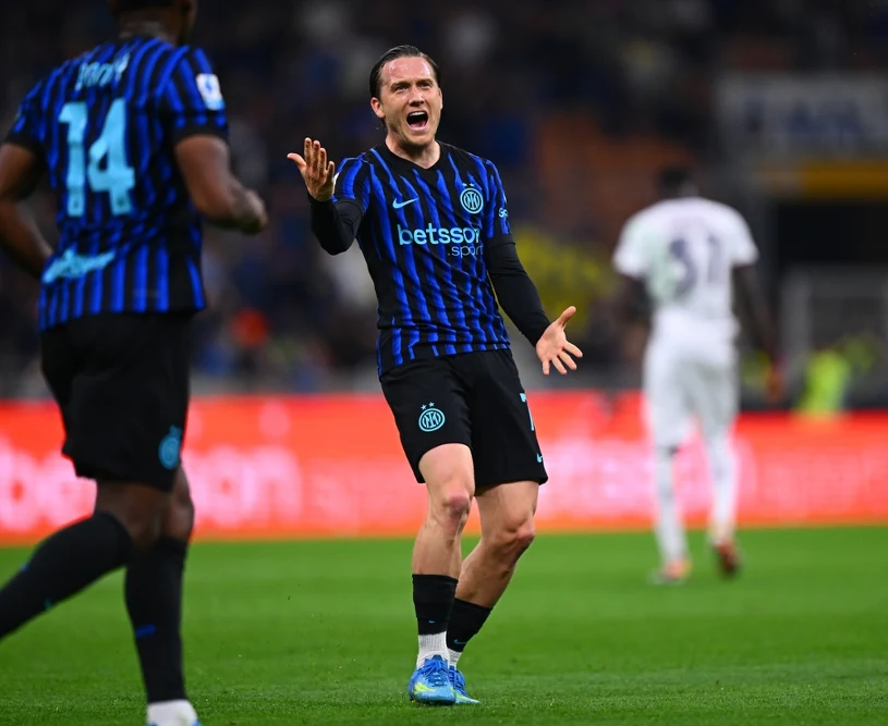 Zieliński potrzebował 15 minut, tuż po tym włosi oszaleli. Tak o nim mówią