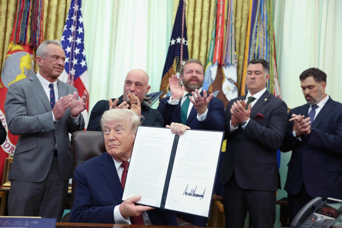 Leczenie psychodelikami coraz bliżej. Trump podpisał rozporządzenie