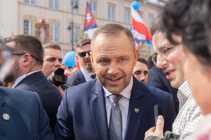 Gwiazdor zaskoczył ws. walki z Nawrockim. "Był inicjatorem"