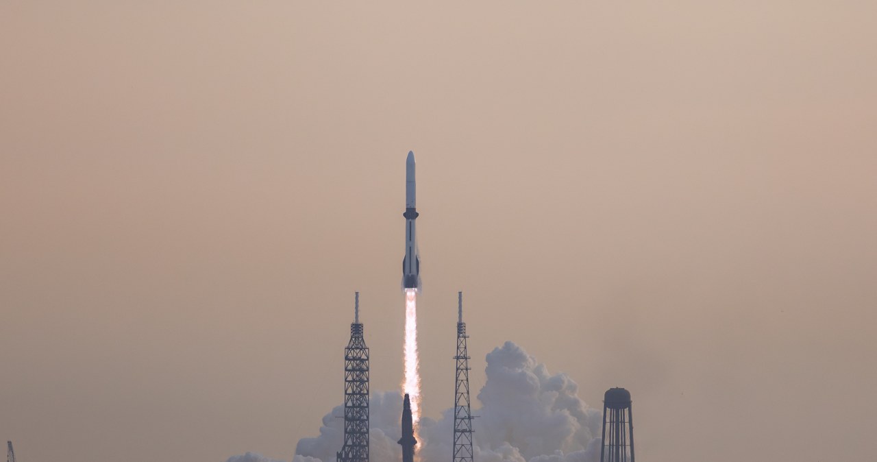 Blue Origin z sukcesem, ale Bezos nie ma powodów do radości