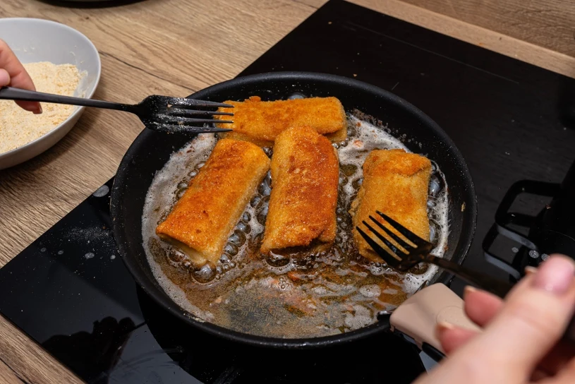 Ciągnący ser, pachnące pieczarki, chrupiąca panierka. Pokochasz te krokiety