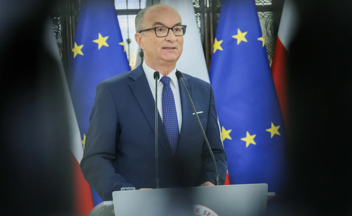 Politycy Polski 2050 w rozmowach z RMF FM twierdzą, że są gotowi złożyć wniosek o odwołanie Włodzimierza Czarzastego ze stanowiska marszałka Sejmu i powołać w jego miejsce Szymona Hołownię, jeśli premier wyciągnie konsekwencje wobec Katarzyny Pełczyńskiej-Nałęcz. "Mamy do tego większość" - słyszymy. Politycy koalicji rządzącej o takim scenariuszu mówią z kolei: "political fiction".