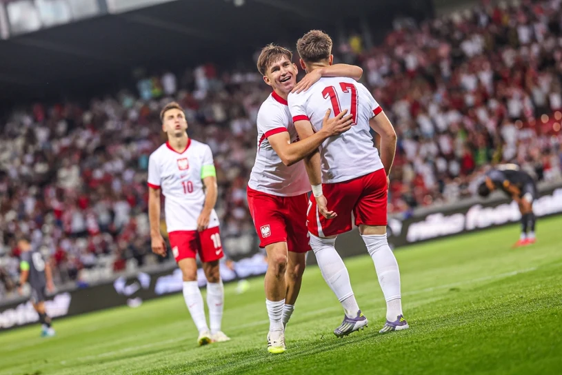 Nawet 10 mln euro na stole. Borek wskazał, którego Polaka chce Mourinho