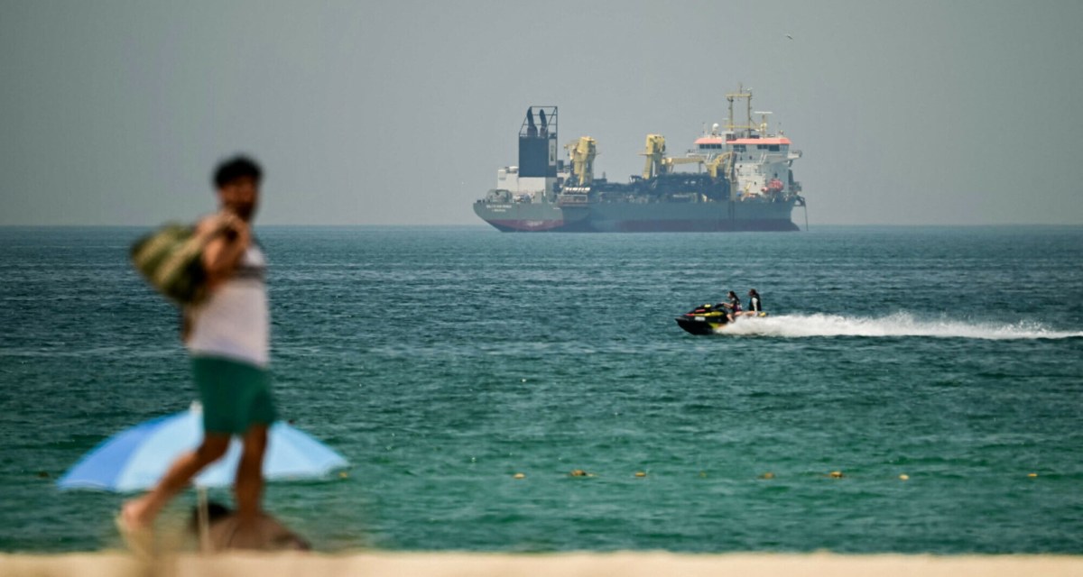 Pułapka w cieśninie Ormuz. Marynarze płacą oszustom, a potem trafiają pod ostrzał