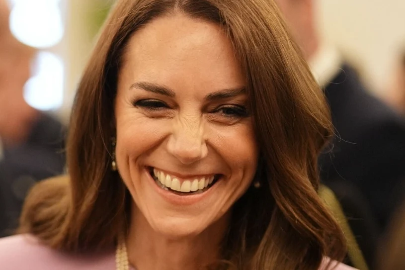 Księżna Kate i królowa Kamila na bankiecie w Pałacu Buckingham. Łączy je jedno